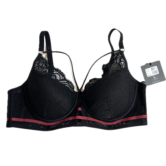 Ashley Graham BRA Deva Demi-cup Underwire Lace Edging Size 42C Black New NWT - Picture 1 of 9